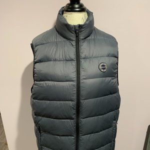 Abercrombie & Fitch lightweight down vest - Men's Medium